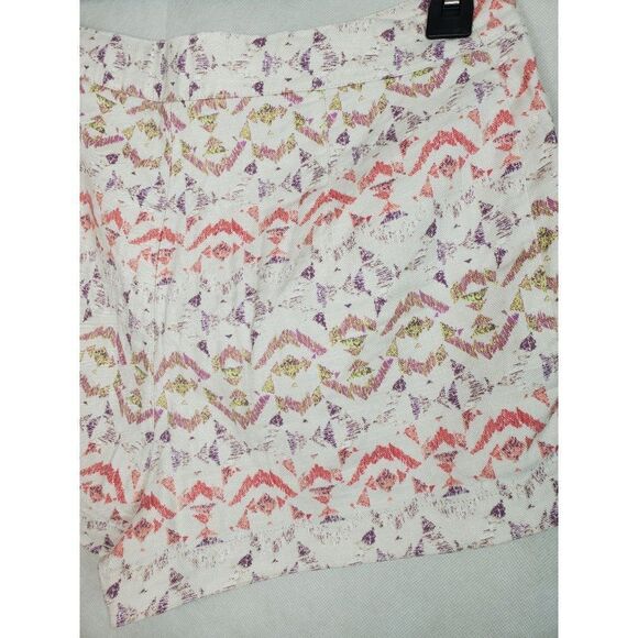 Free People Linen Blend Cream Aztec Boho Geometric Print Summer Shorts - Picture 7 of 8